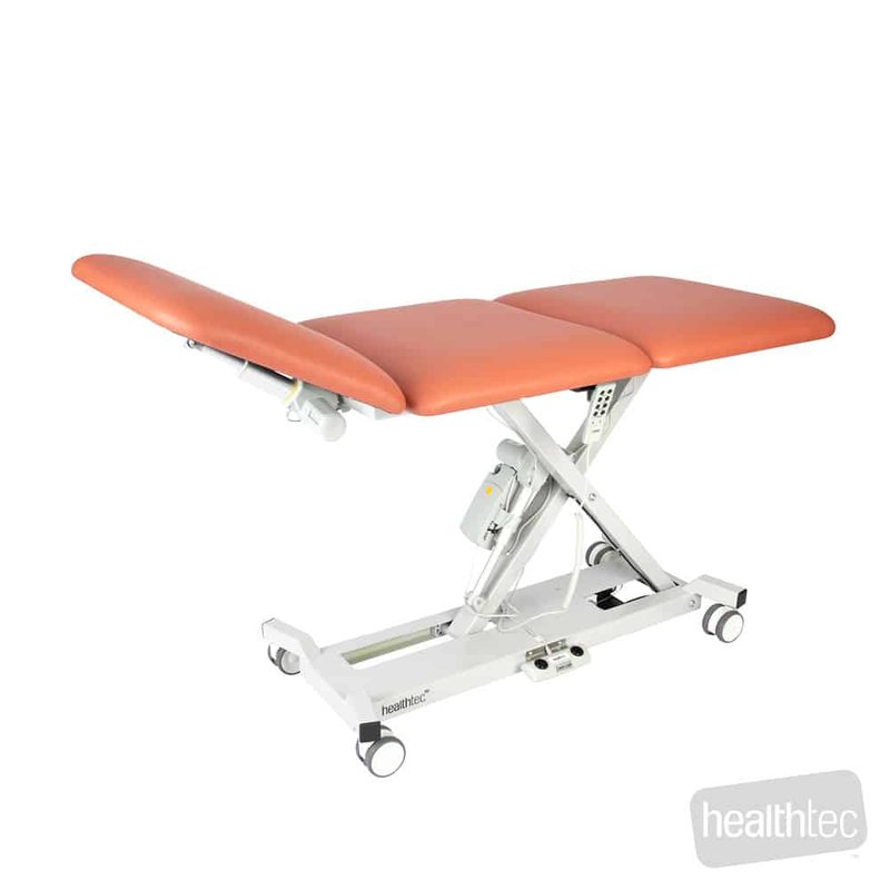sx_gp3_examination_table_three_section_all_electric_electric_locking_castors_3.jpg